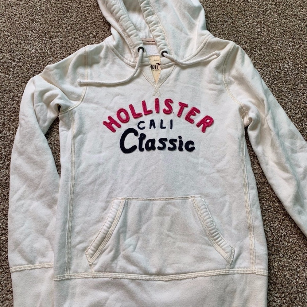 Cream Hollister hoodie